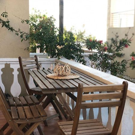 Ayerina Ground Floor Apartment Ариллас Экстерьер фото