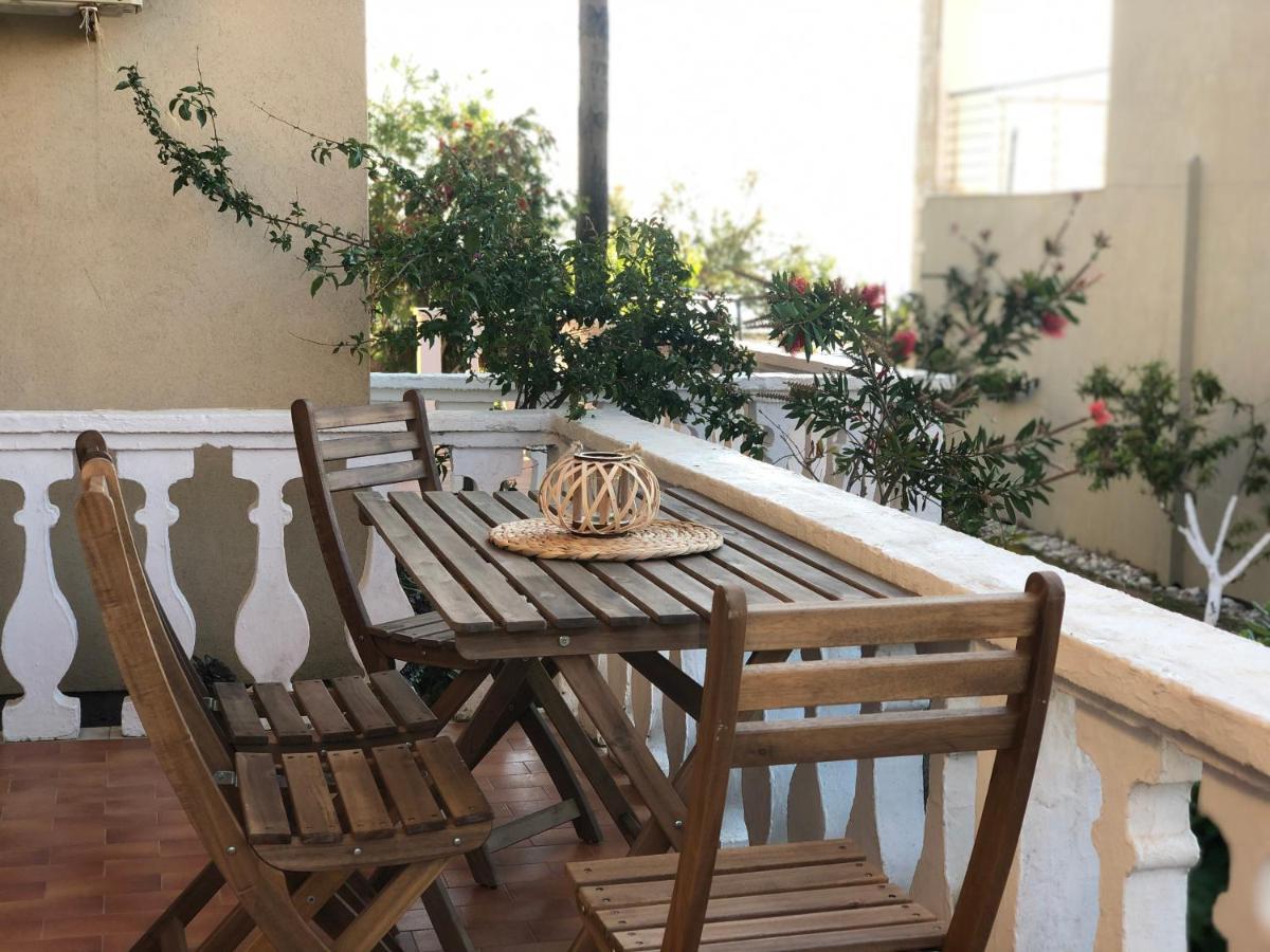 Ayerina Ground Floor Apartment Ариллас Экстерьер фото