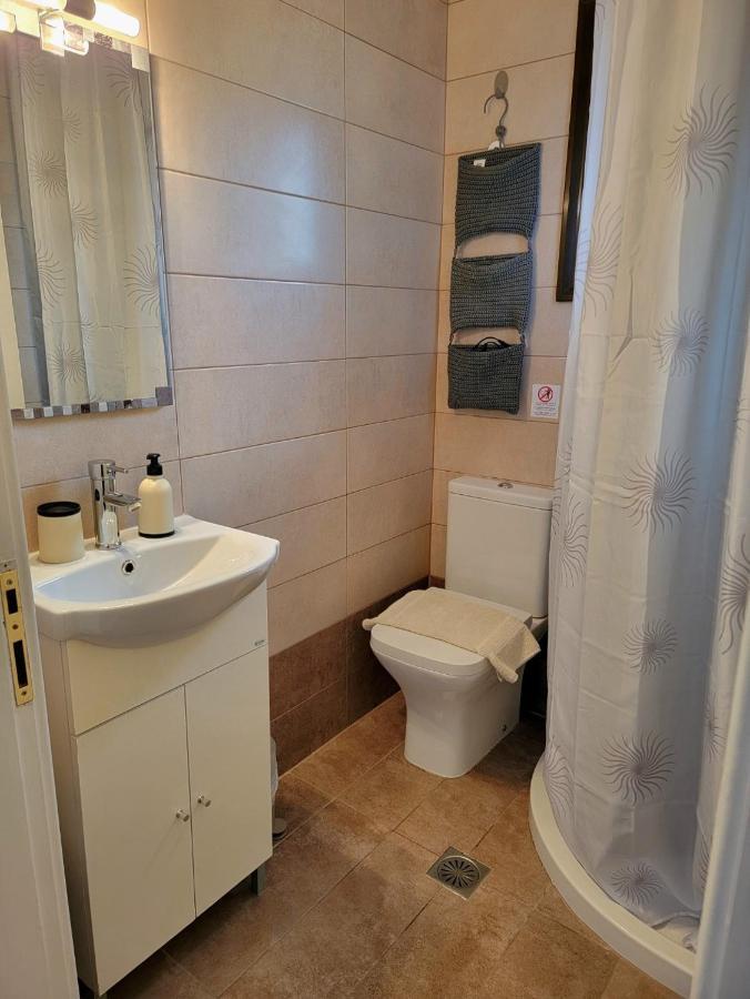 Ayerina Ground Floor Apartment Ариллас Экстерьер фото